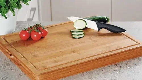 Почему одной разделочной доски недостаточно: сколько их нужно на кухне