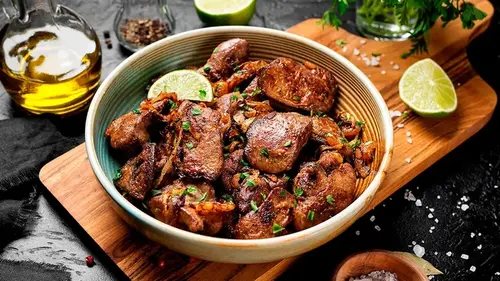 Мудрые кулинары замачивают печень, но не в молоке: рецепт «на миллион»