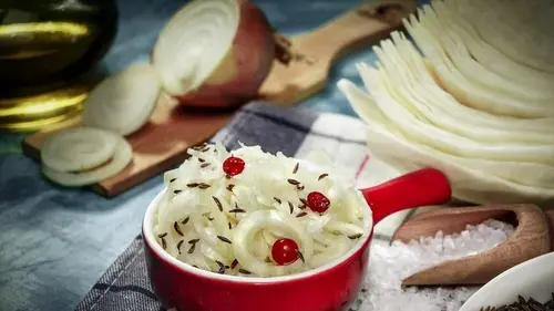 Не испортите квашеную капусту: узнайте точные сроки хранения и секреты долговечности