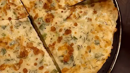 Как приготовить ароматные сырные лепешки на кефире — простой рецепт