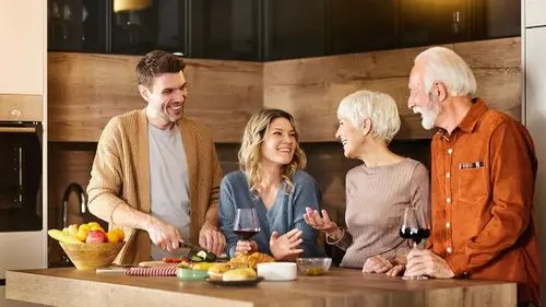 8 фраз свекрови, которая не любит свою невестку, но пока что это ...