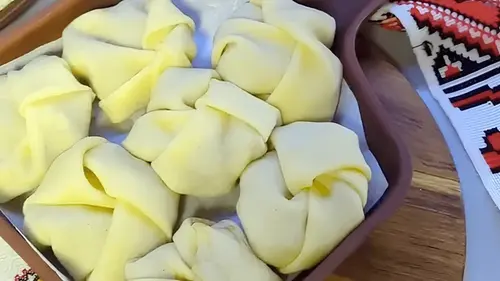 Рецепт блинов с халвой — как приготовить сладкий трендовый десерт...