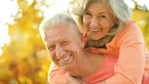 Как дольше сохранить молодость: эксперты назвали 4 привычки, которые ускоряют старение