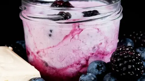 Как приготовить суфле из кефира и замороженных ягод