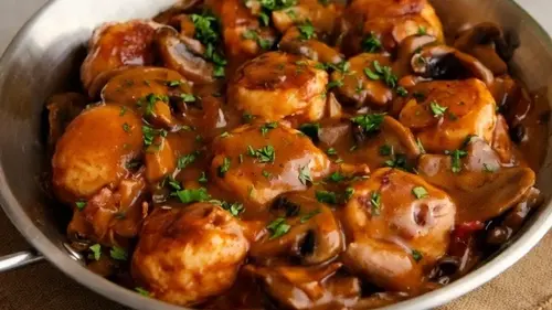 Фрикадельки с грибным соусом — как приготовить идеальное блюдо для всей семьи