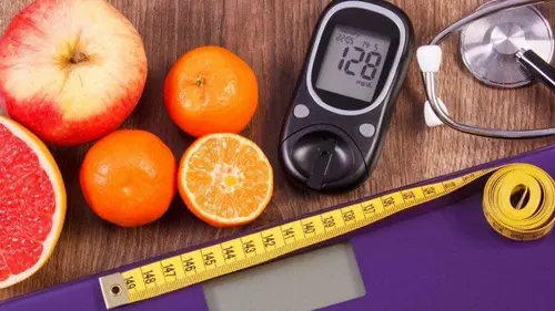 Яблоки против апельсинов: какие фрукты лучше для уровня сахара в крови