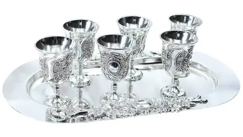 серебряные рюмки