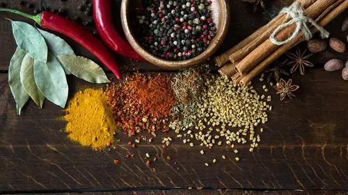 Диетолог назвала специю №1 для снижения стресса