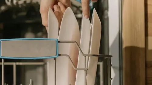 Никогда не делайте этого: одна привычка «убивает» работу посудомойки