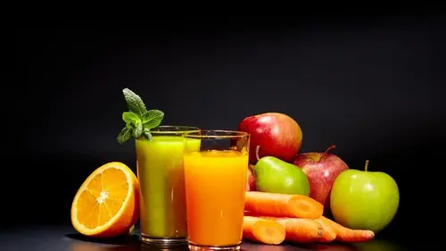 Какой сок пить для здоровья глаз, сердца и костей: диетологи дали ответ