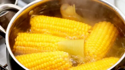 Какая еда содержит больше клетчатки, чем кукуруза: названы 7 продуктов