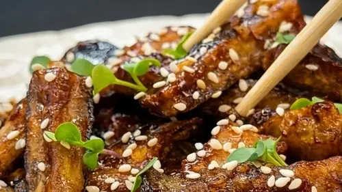 Баклажаны по-азиатски: рецепт хрустящей и сочной закуски в медовом соусе