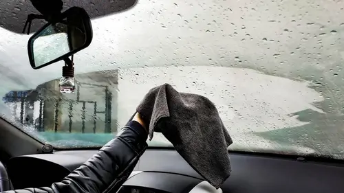 Обычный картофель спасет от запотевших стёкол в машине: как это работает