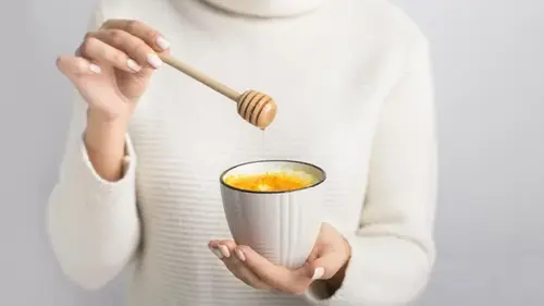 Только айва и мед: как приготовить вкусную заготовку на зиму без варки