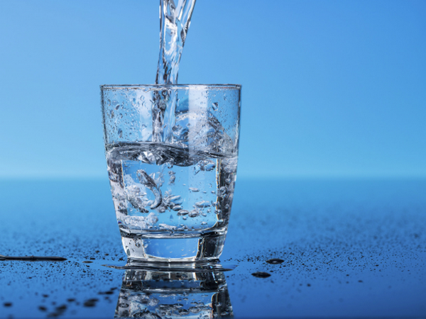 Как выбрать качественную питьевую бутилированную воду?