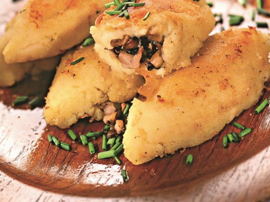 Картофельные котлеты с грибами и луком (рецепт)