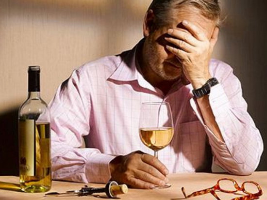 7 признаков алкогольной зависимости