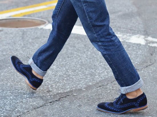 Современные мужские джинсы: самые популярные фасоны сезона