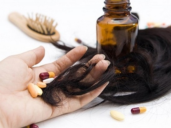 Витамины для роста волос: разные витаминные комплексы
