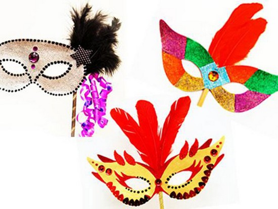 Как сделать карнавальную маску?