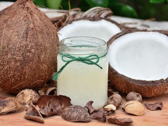 Райское наслаждение для идеального тела. В чём польза кокосового масла?